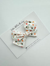 Load image into Gallery viewer, Holiday Lights - White