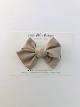 Load image into Gallery viewer, Everyday Fawn