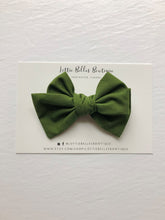 Load image into Gallery viewer, Forest Green - Bow Tie