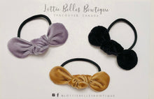 Load image into Gallery viewer, Custom Velvet Knot Set - 3 Knot Bows