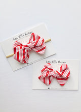 Load image into Gallery viewer, Gift for Toddler Girls. Toddler Hair Bows, Hair bows for babies, hair clips, toddler hair bow, baby hair bow, baby headband bow, Christmas hair bow, valentines hair bow, Canada day hair bow