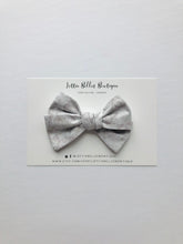 Load image into Gallery viewer, Neutral Butterflies