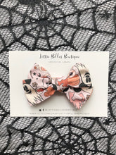 Load image into Gallery viewer, Halloween Mouse