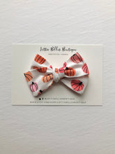 Load image into Gallery viewer, Pink and Orange Pumpkins