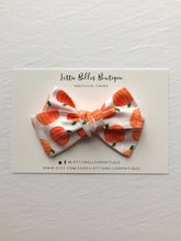 Load image into Gallery viewer, Gift for Toddler Girls. Toddler Hair Bows, Hair bows for babies, hair clips, toddler hair bow, baby hair bow, baby headband bow, fall hair bow, pumpkin hair bow, halloween hair bow