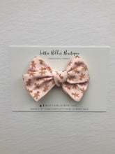 Load image into Gallery viewer, Pink Gingerbread