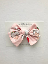 Load image into Gallery viewer, Mr and Mrs Claus