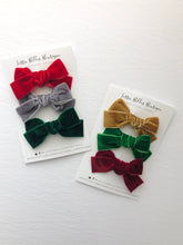 Load image into Gallery viewer, Christmas Velvets - 3 packs