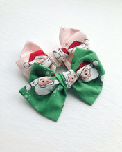 Load image into Gallery viewer, Mr and Mrs Claus