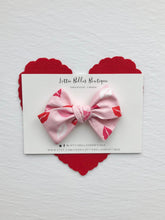 Load image into Gallery viewer, Pink Lips