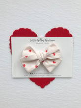 Load image into Gallery viewer, Cream and Red Hearts
