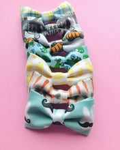 Load image into Gallery viewer, Colourful Bow Ties