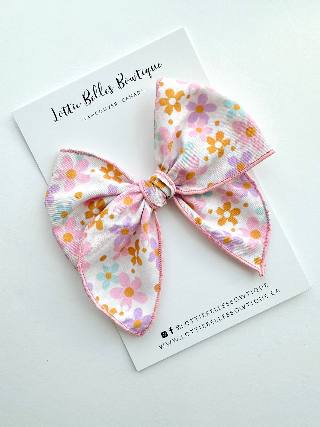 Retro Summer Florals- Fable Bow