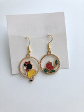 Load image into Gallery viewer, Earrings
