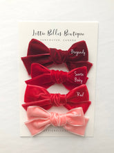 Load image into Gallery viewer, Custom Itty Bitty Velvet Set - 3 Velvet Bows
