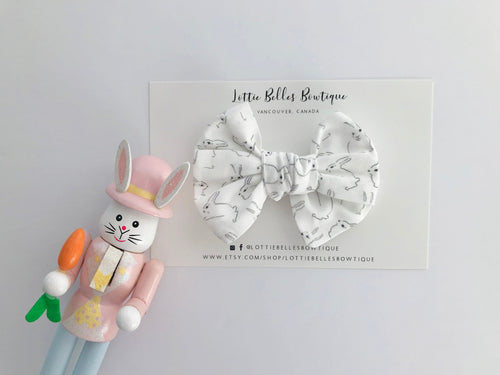 Gift for Toddler Girls. Toddler Hair Bows, Hair bows for babies, hair clips, toddler hair bow, baby hair bow,  baby headband bow, easter hair bows, bunny hair bow, easter basket stuffer ideas, white bunny hair bow, easter gift for girls