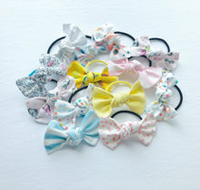 Load image into Gallery viewer, Custom Knot Hair Ties Set - 5 Knot Bows Hair Ties
