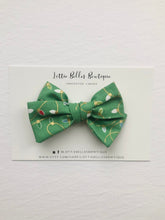 Load image into Gallery viewer, Gift for Toddler Girls. Toddler Hair Bows, Hair bows for babies, hair clips, toddler hair bow, baby hair bow,  baby headband bow, Christmas hair bow, Christmas headband bow, Christmas baby bow, green hair bows, striped hair bow, stocking stuffer ideas for girls, Christmas tree hair bow
