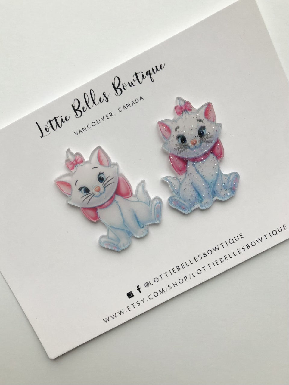 Pretty Kitty Acrylic Clip